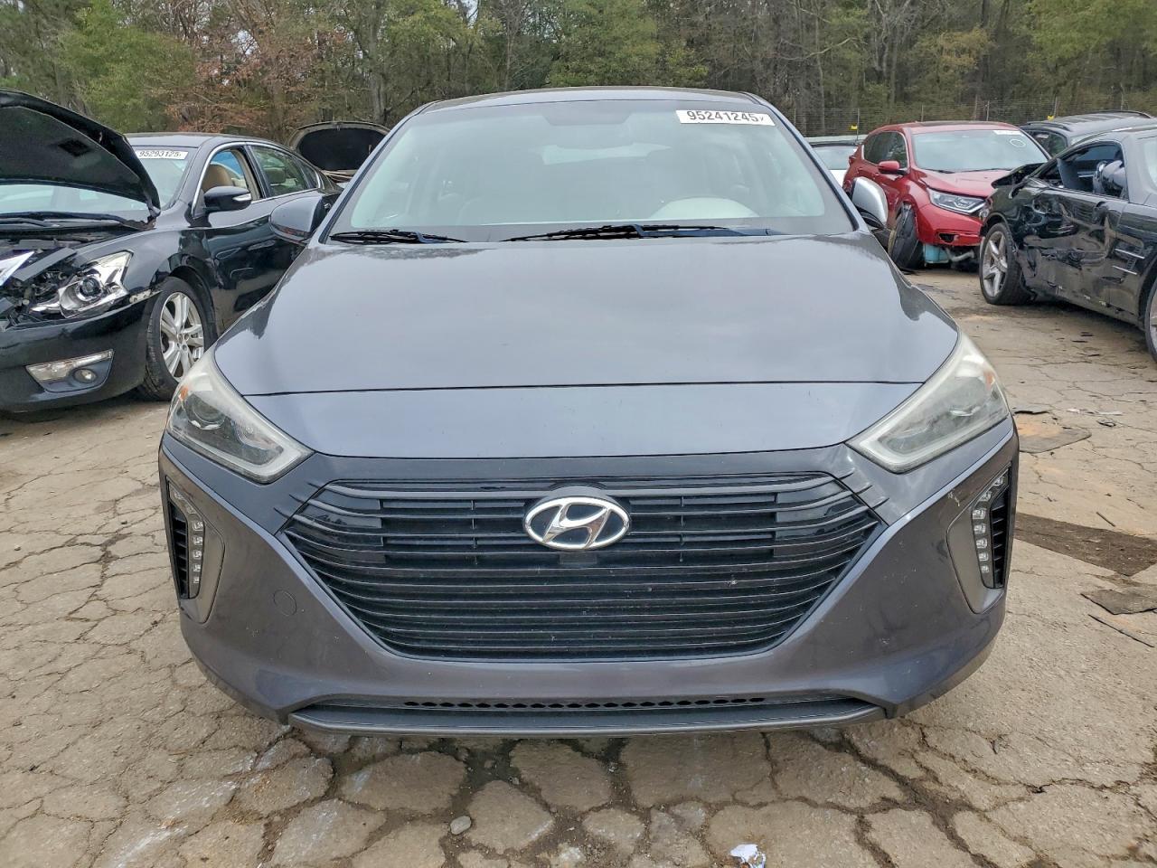 2017 HYUNDAI Ioniq
