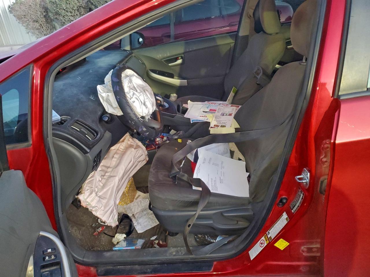 2011 TOYOTA PRIUS