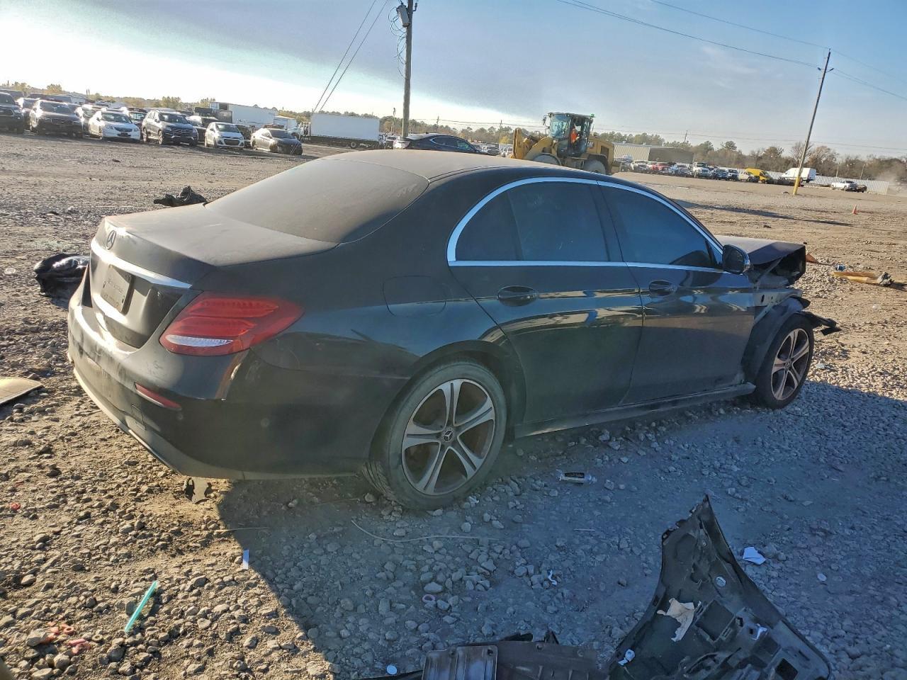 2018 MERCEDES-BENZ E-Class