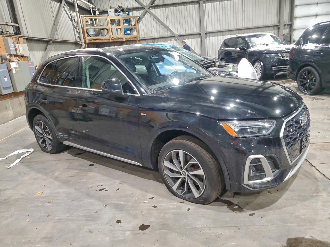 2021 AUDI Q5