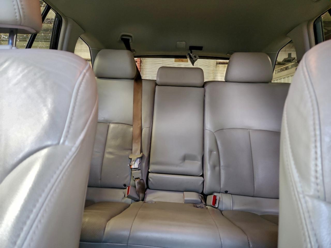 2014 SUBARU Outback