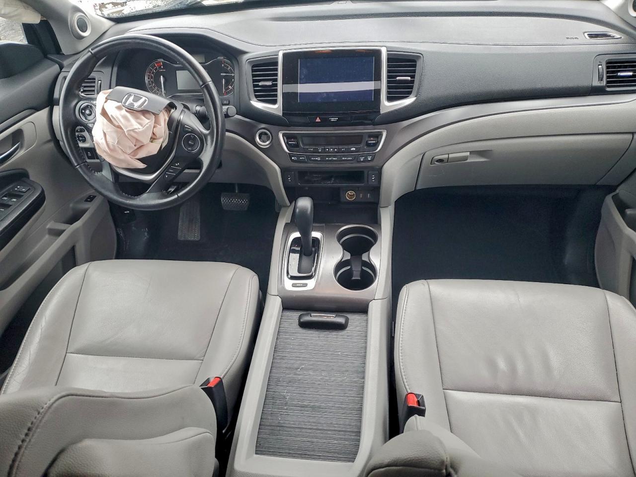 2017 HONDA PILOT