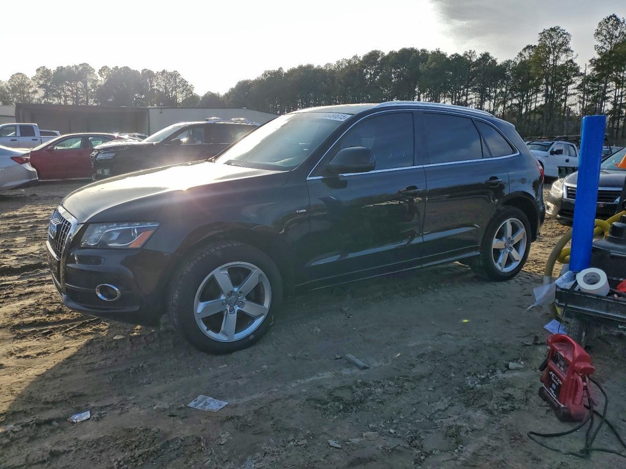 2011 AUDI Q5