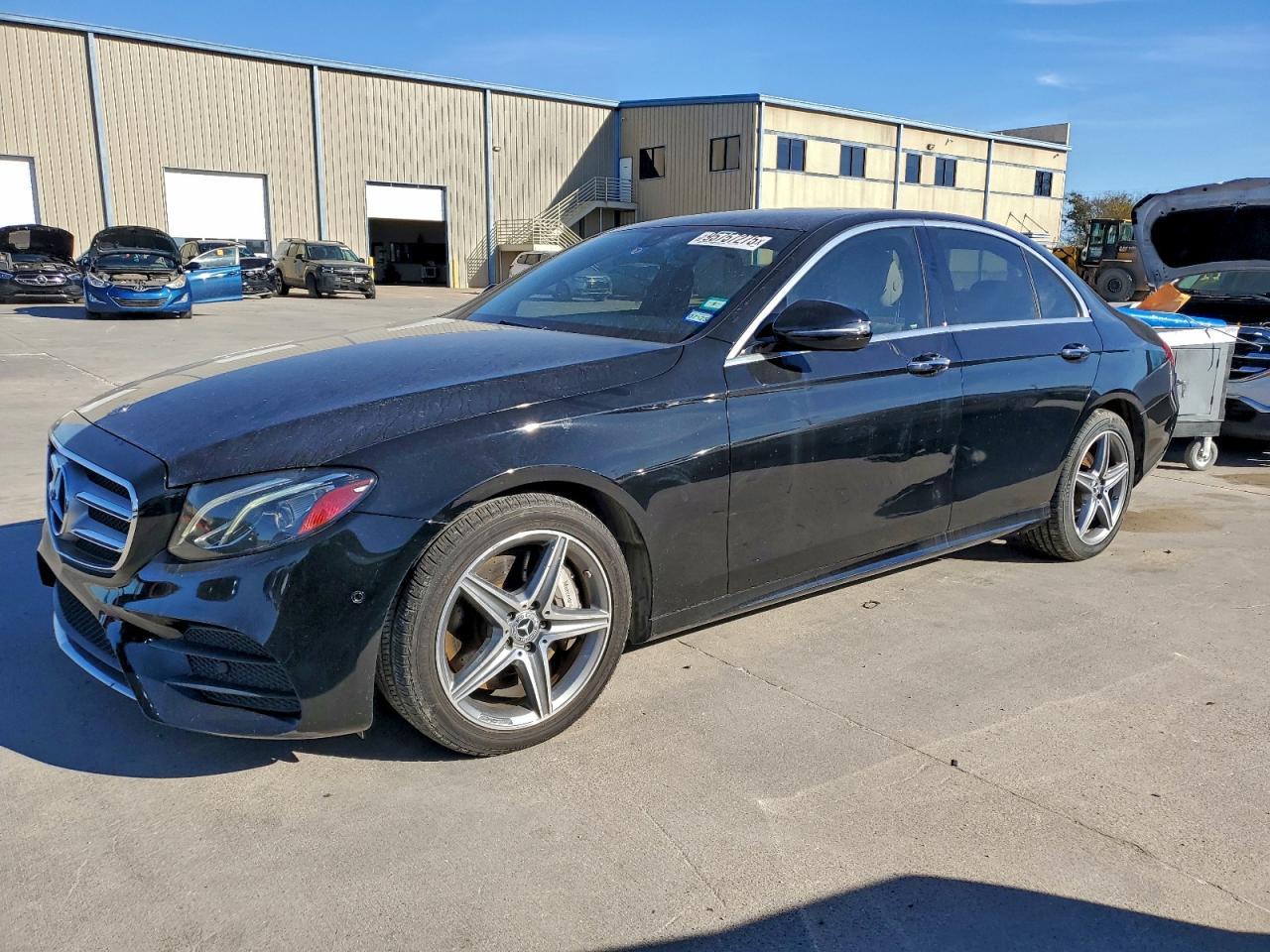 2017 MERCEDES-BENZ E-Class