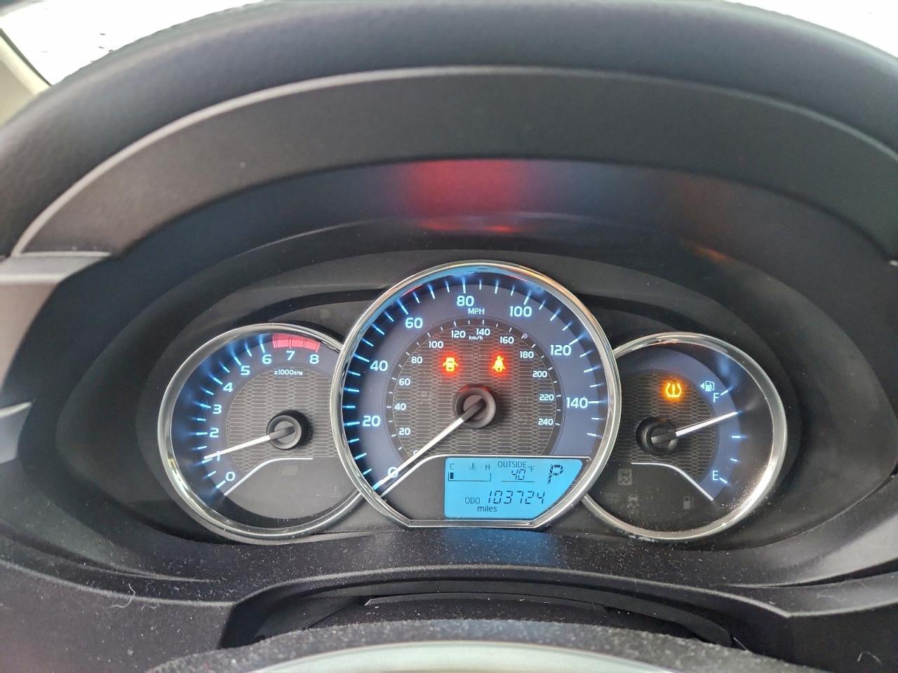 2015 TOYOTA COROLLA