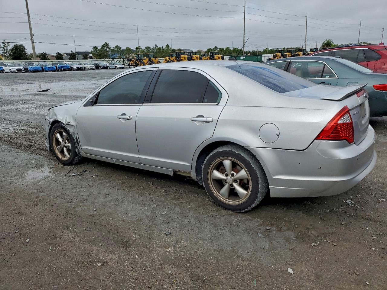 2011 FORD FUSION