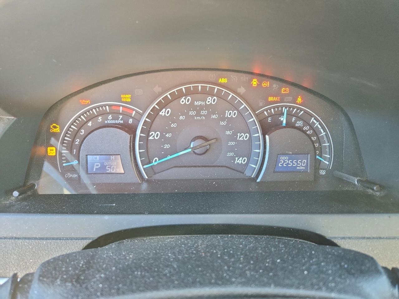 2014 TOYOTA CAMRY