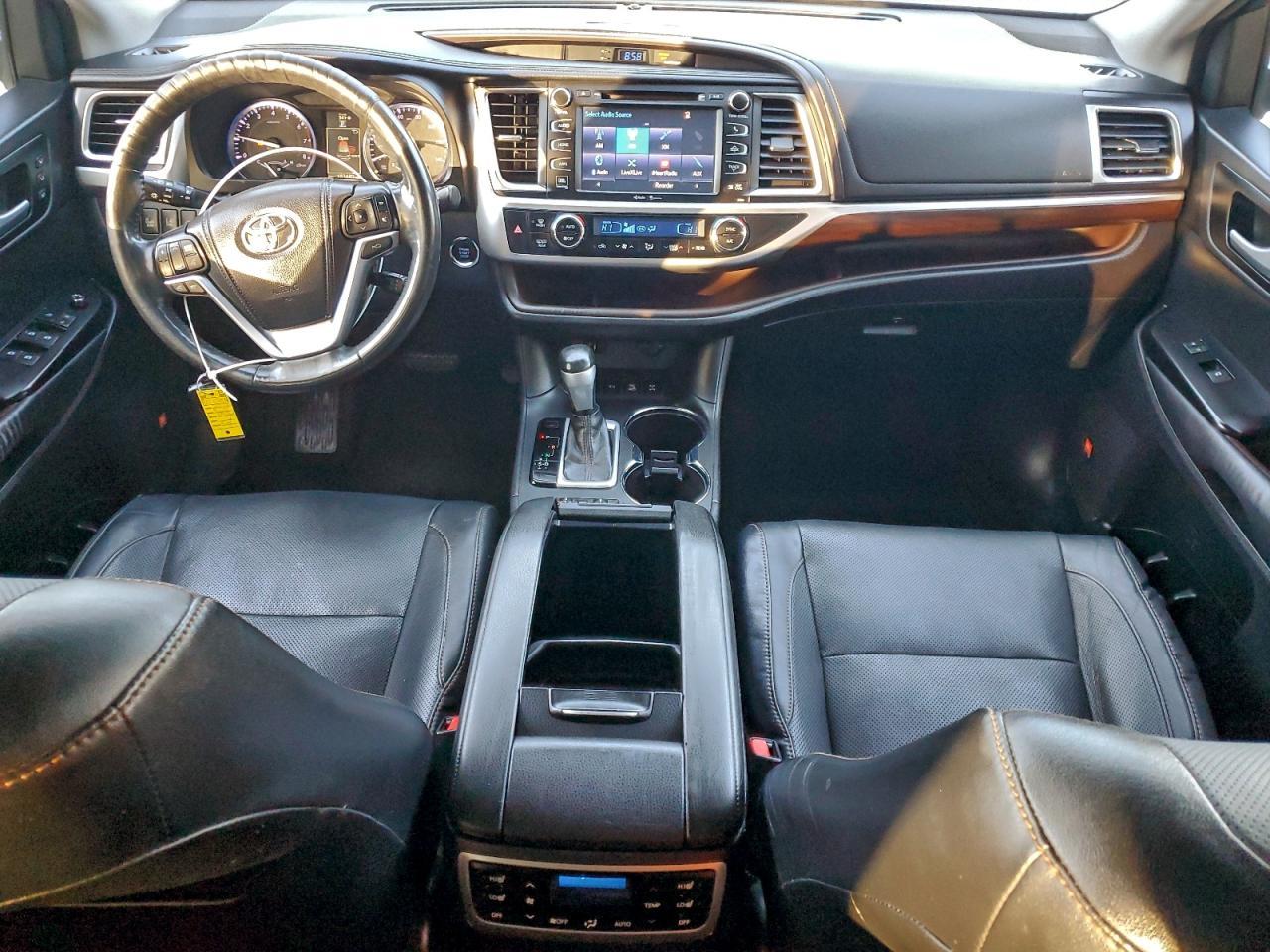 2014 TOYOTA HIGHLANDER