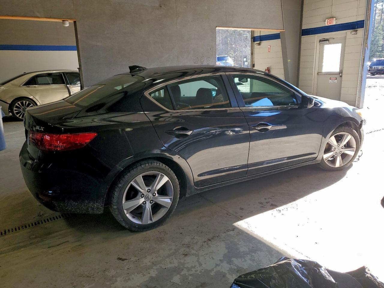 2015 ACURA ILX