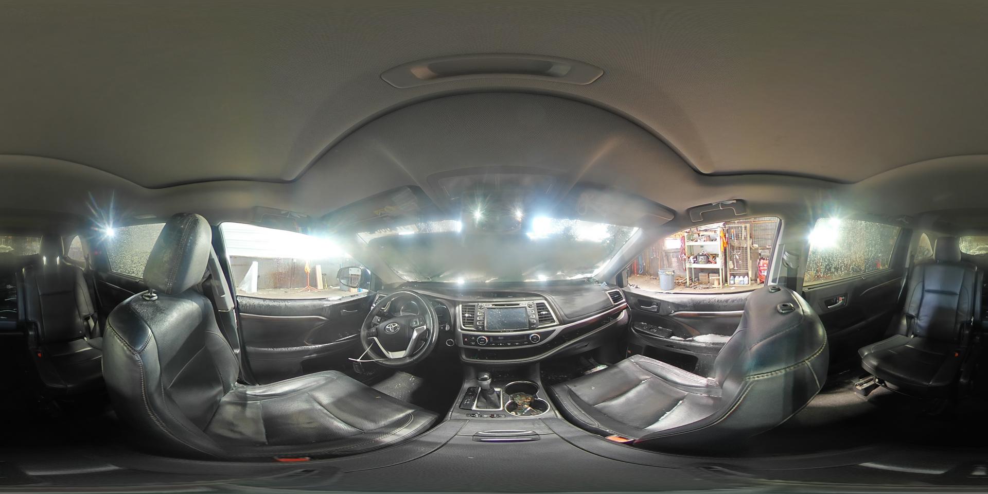 2016 TOYOTA HIGHLANDER