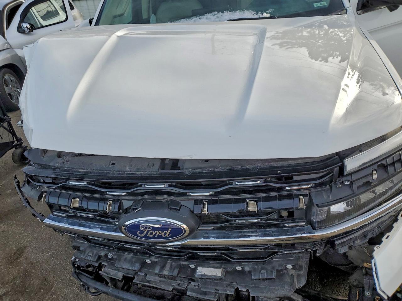 2023 FORD Expedition