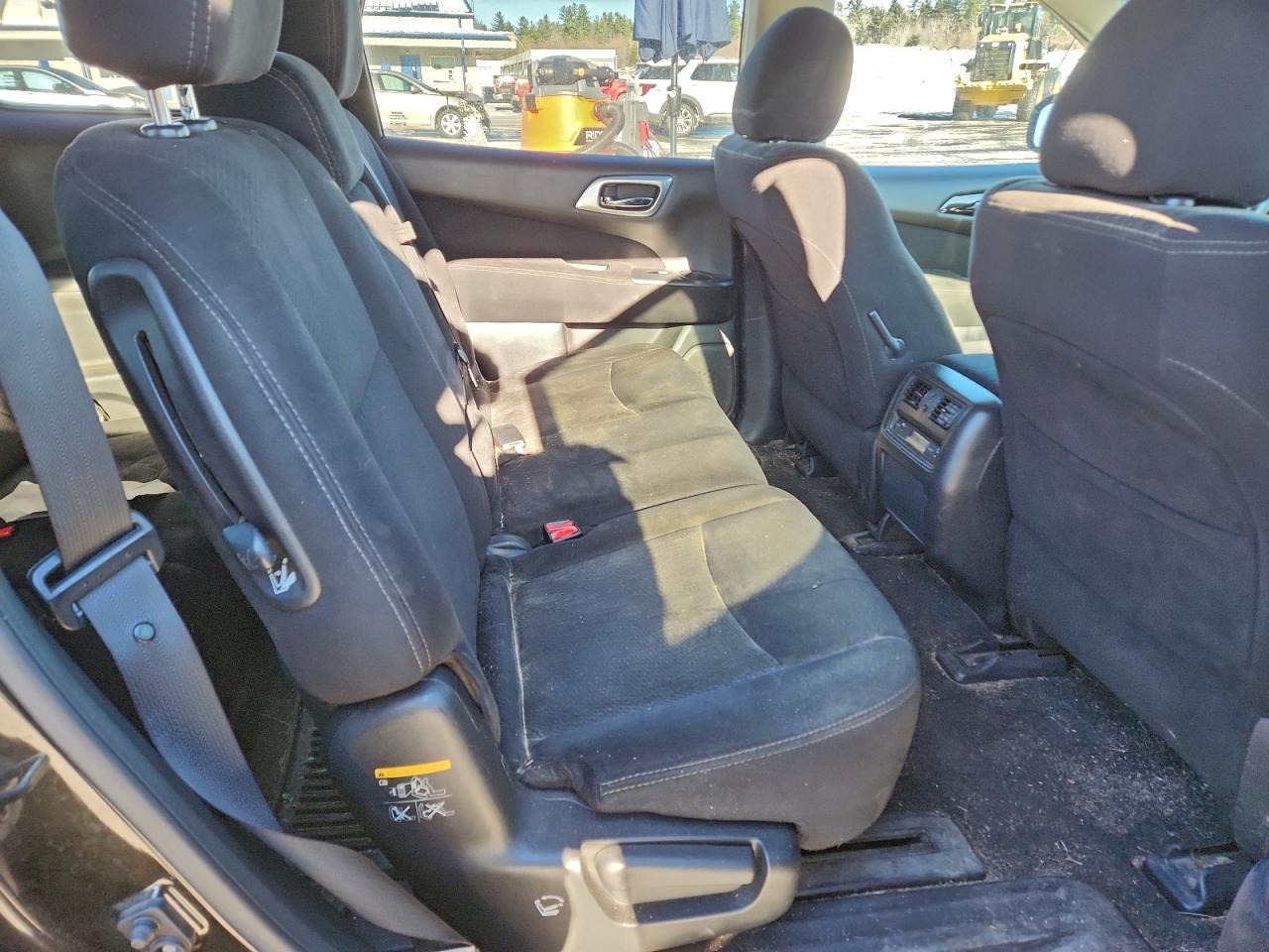 2016 NISSAN PATHFINDER