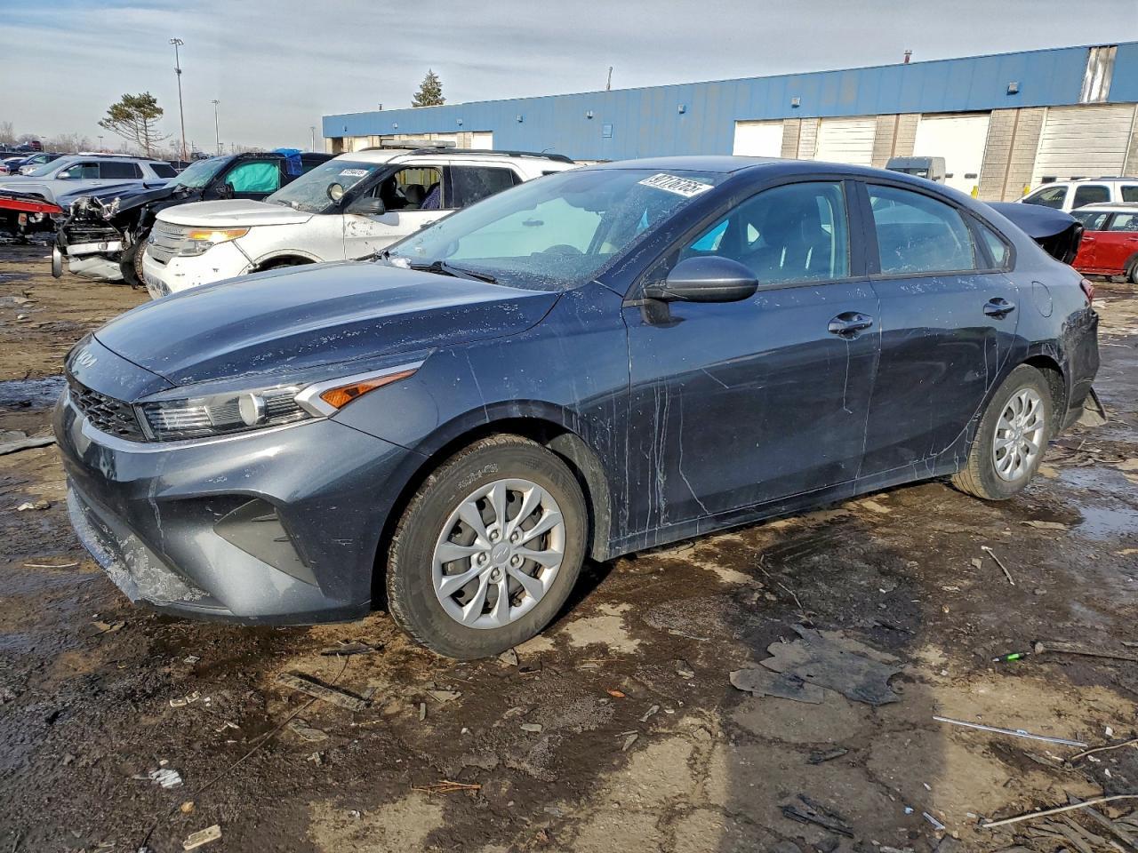 2023 KIA FORTE