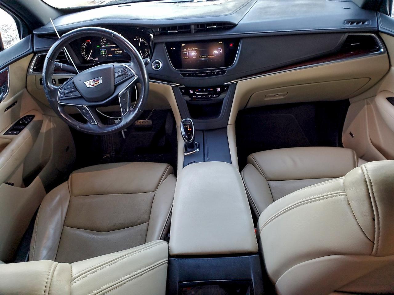 2018 CADILLAC XT5