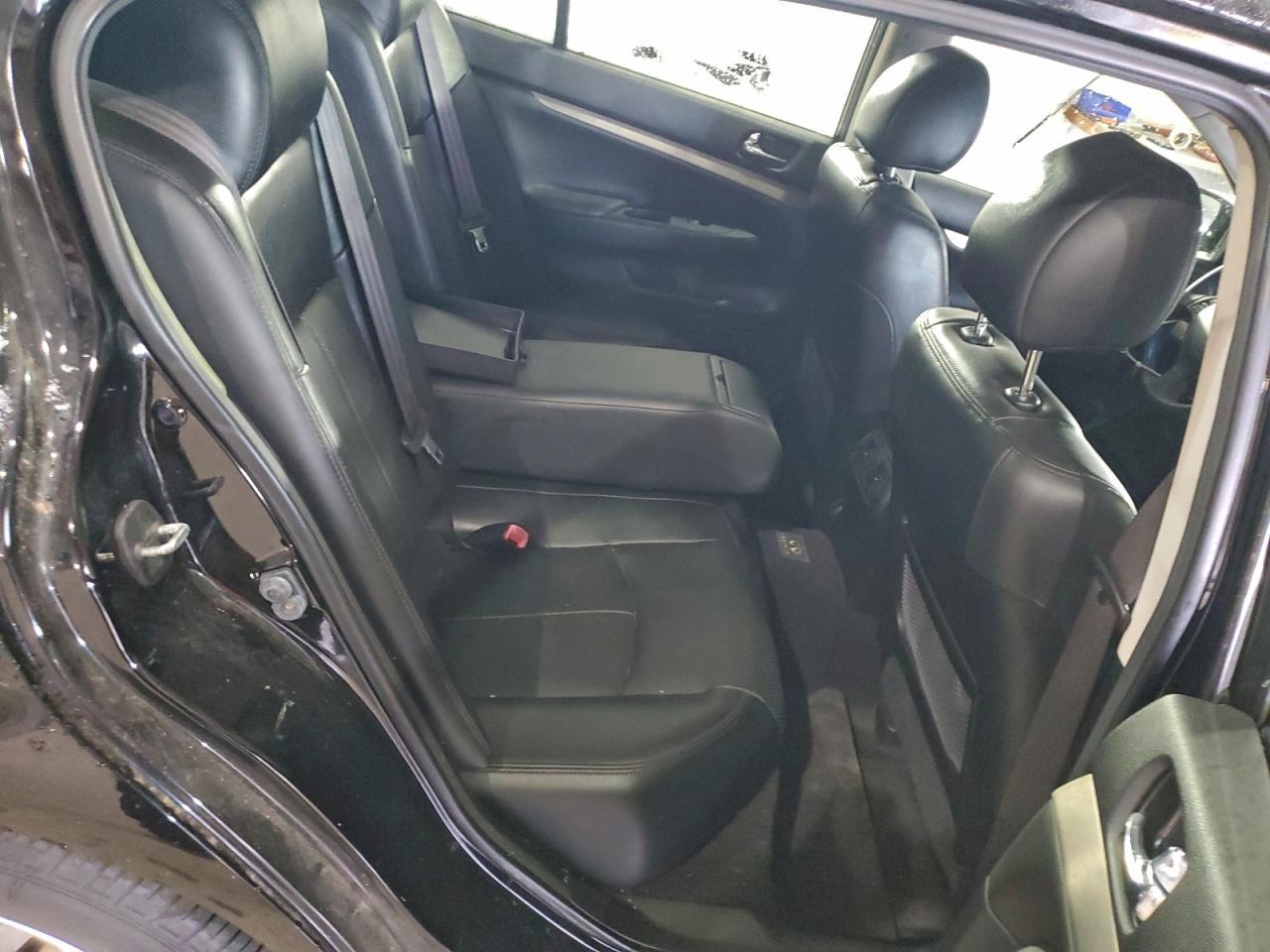 2012 INFINITI G37