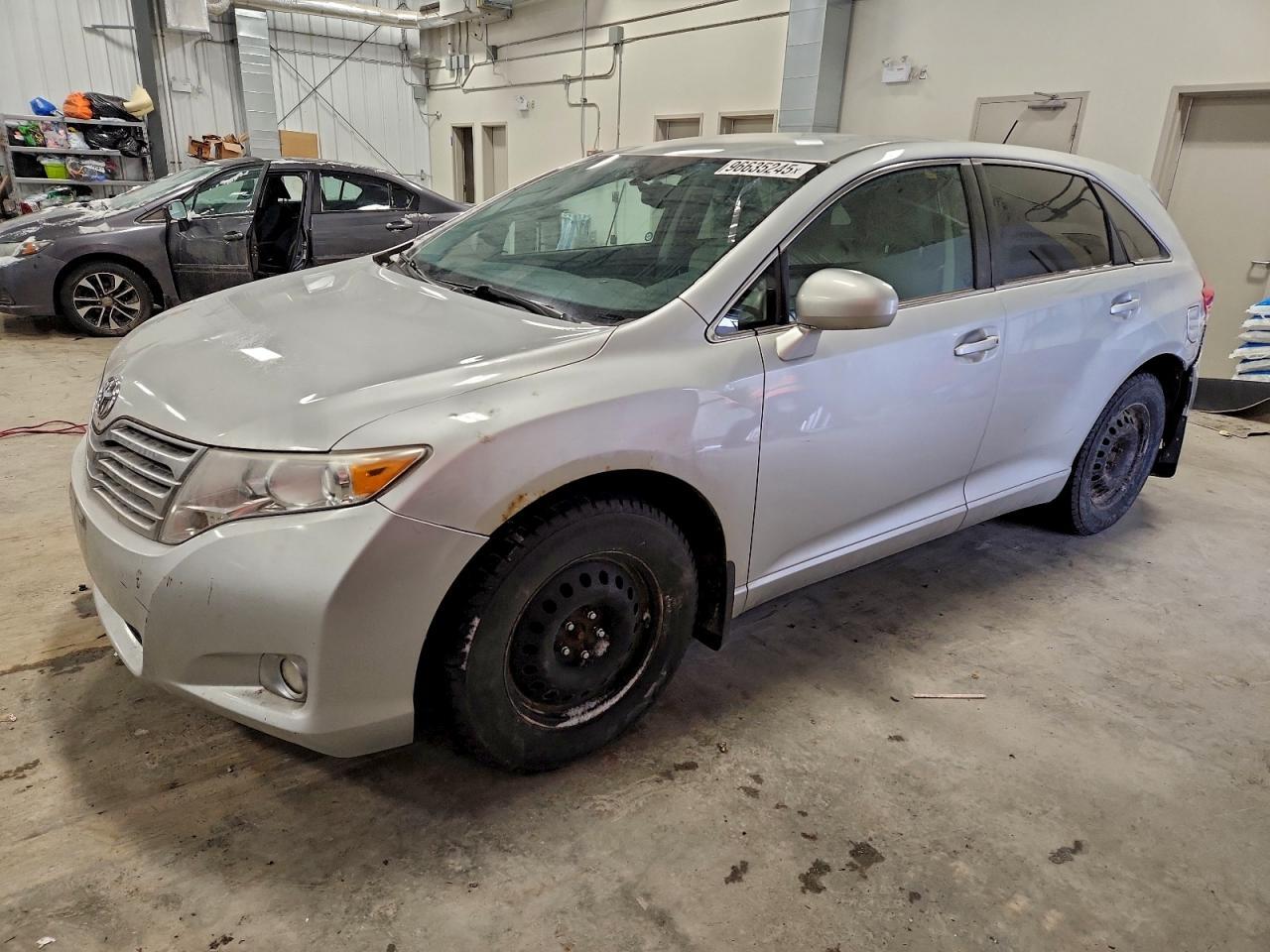 2011 TOYOTA VENZA