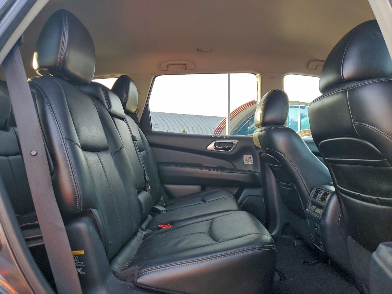 2013 NISSAN PATHFINDER