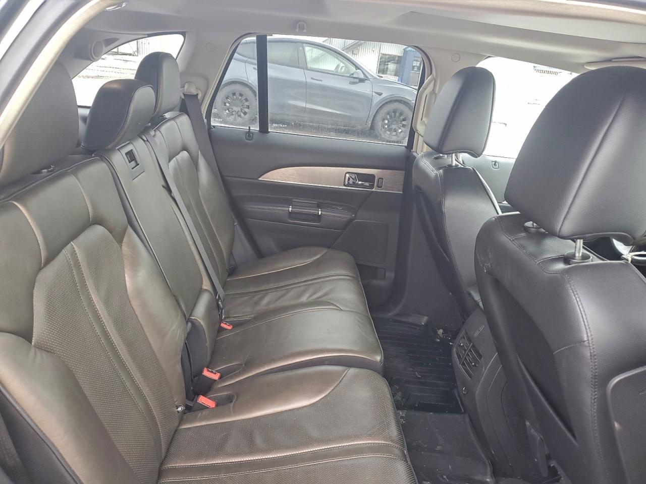 2011 LINCOLN MKX