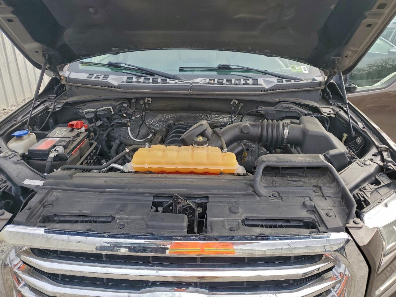 2015 FORD F-150