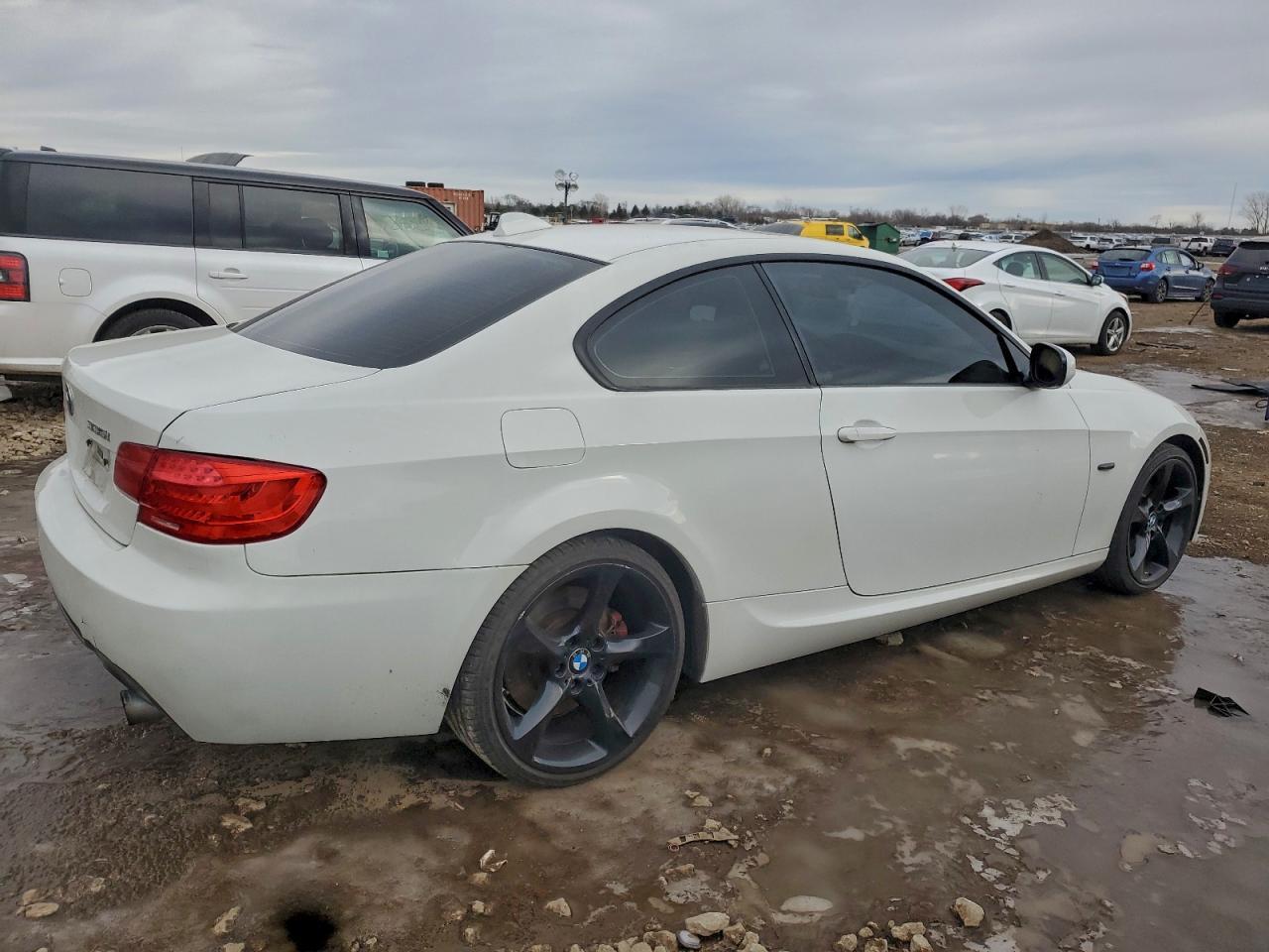 2013 BMW 3 SERIES