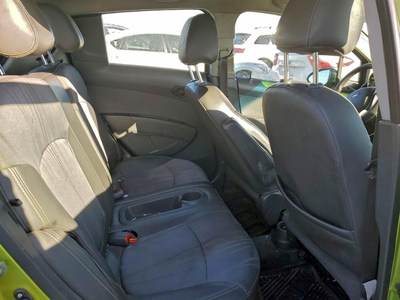 2013 CHEVROLET Spark
