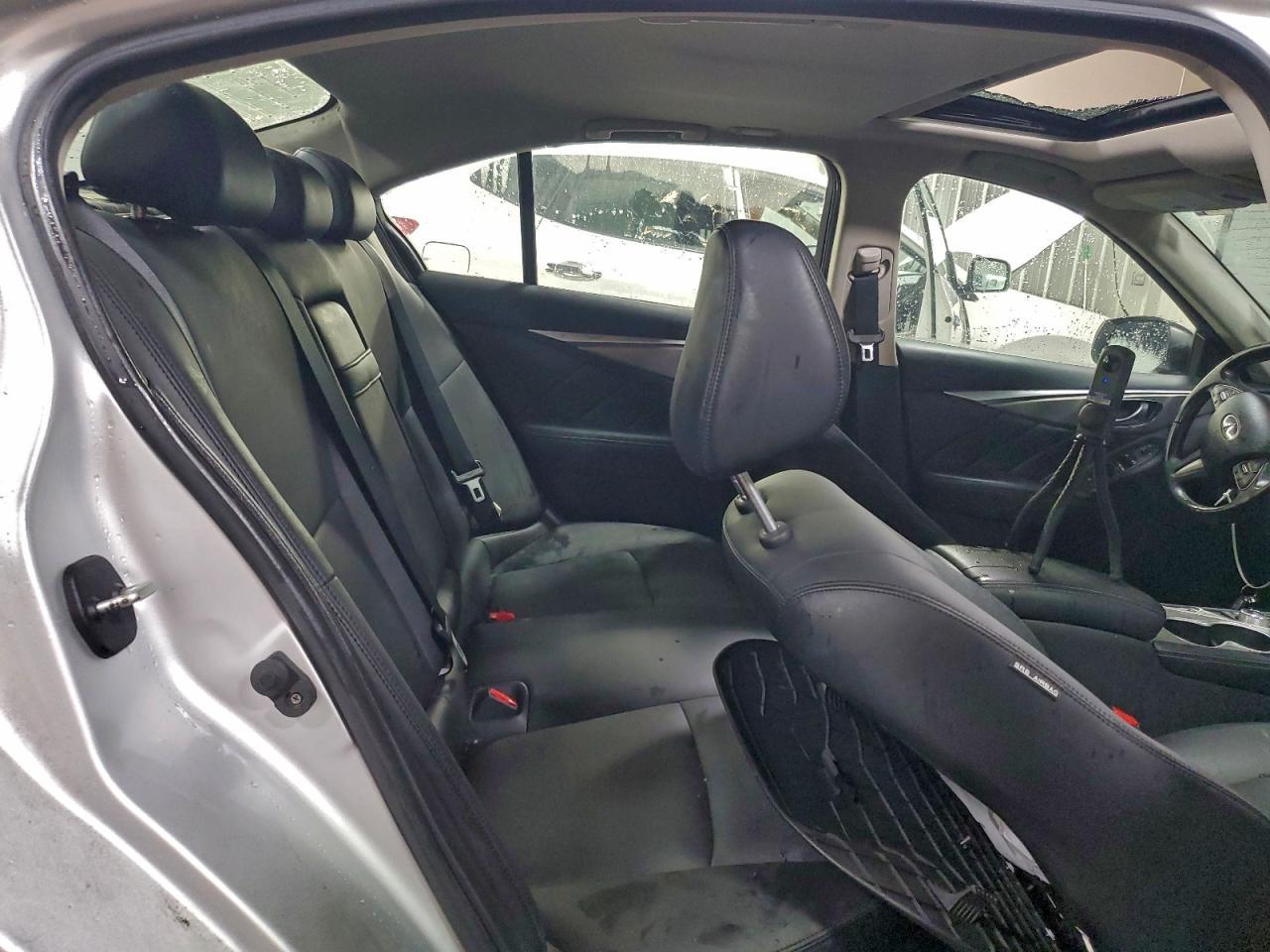 2017 INFINITI Q50