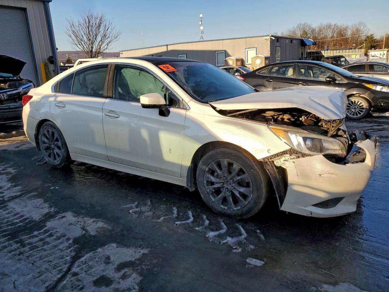 2017 SUBARU Legacy