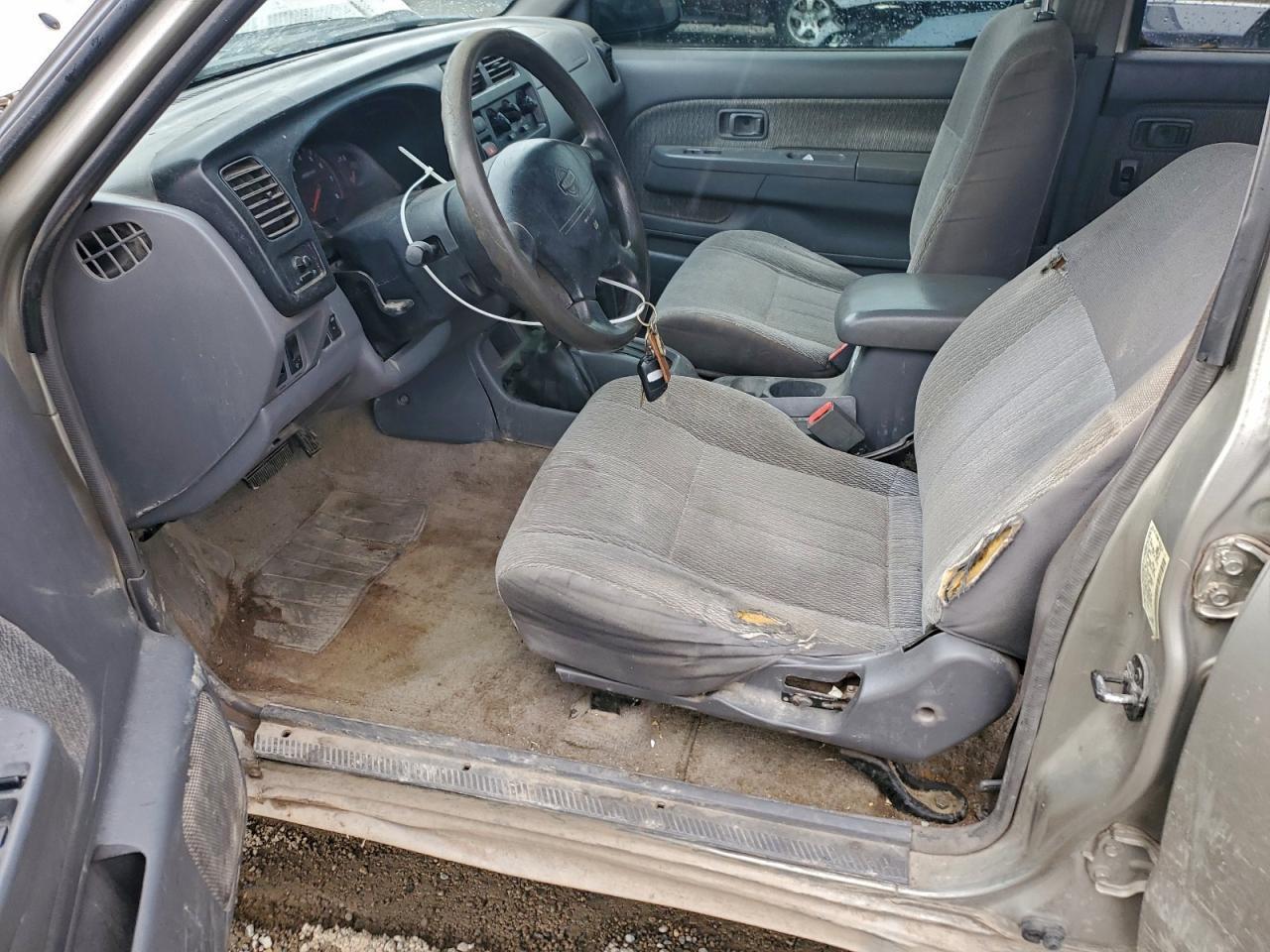 2000 NISSAN Frontier