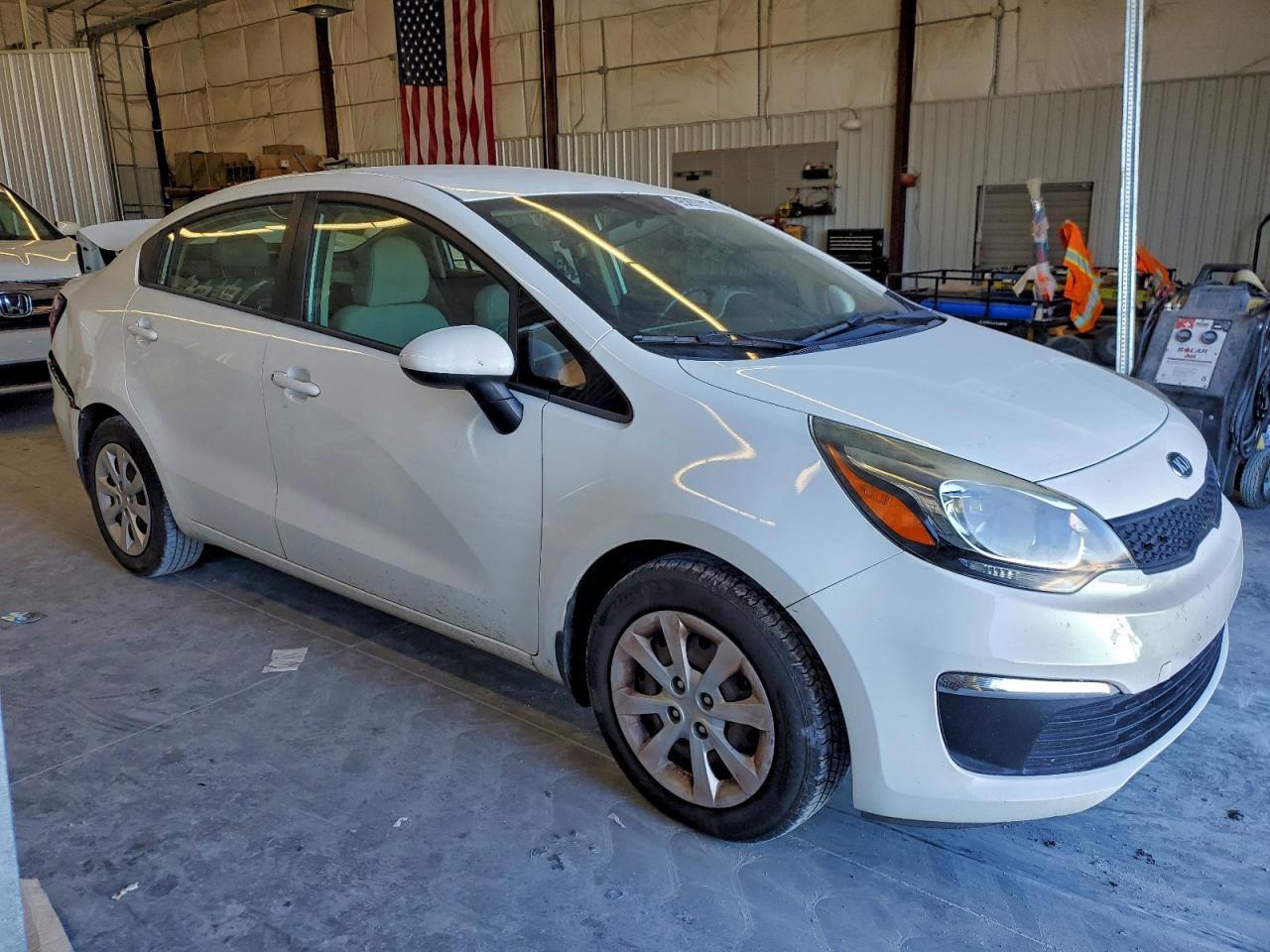2016 KIA RIO