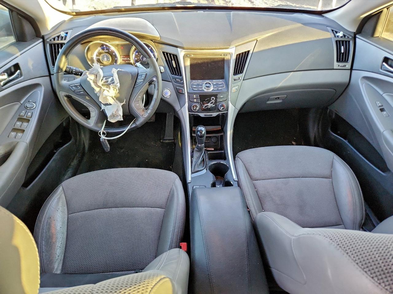 2013 HYUNDAI SONATA