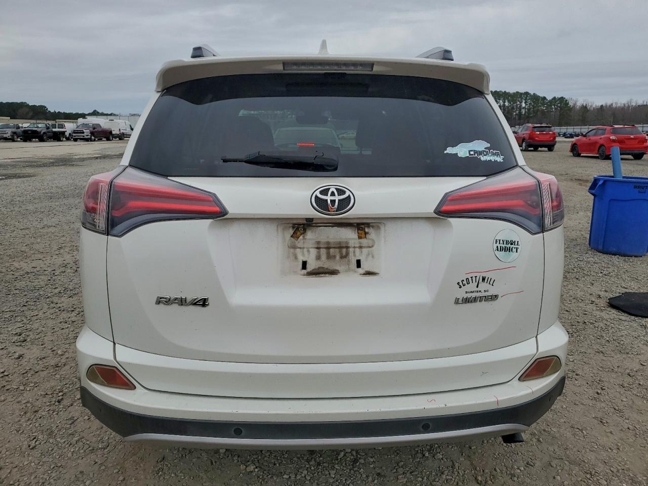 2016 TOYOTA RAV4