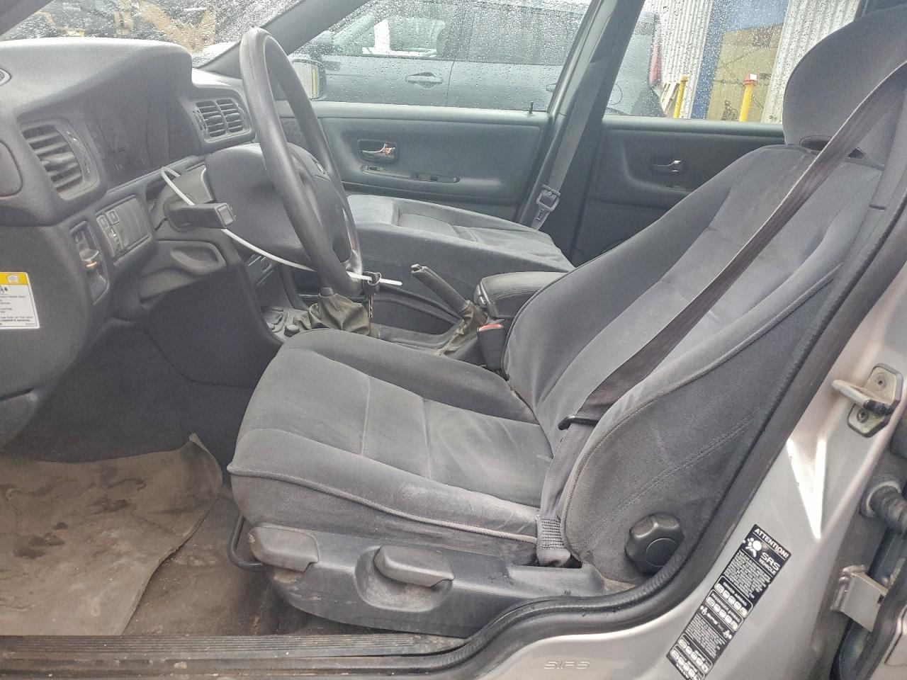 1998 VOLVO V70