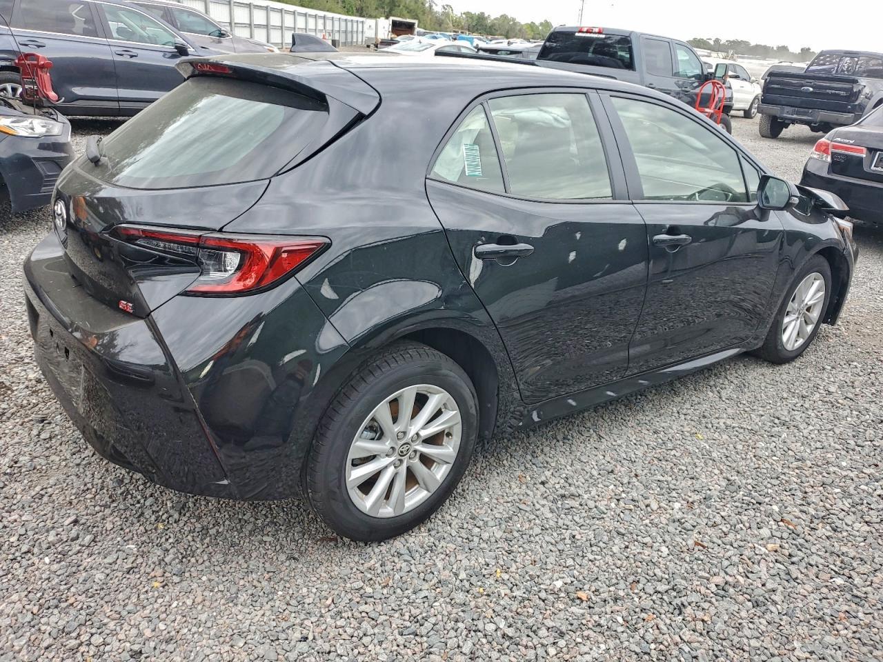 2025 TOYOTA COROLLA