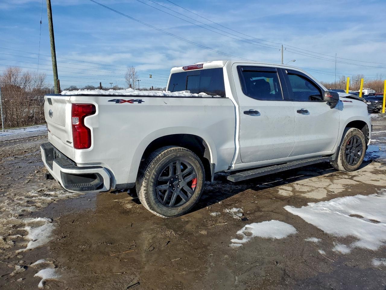 2021 CHEVROLET Silverado
