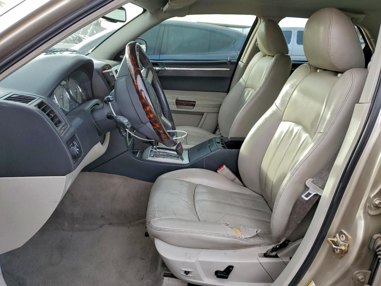 2006 CHRYSLER 300