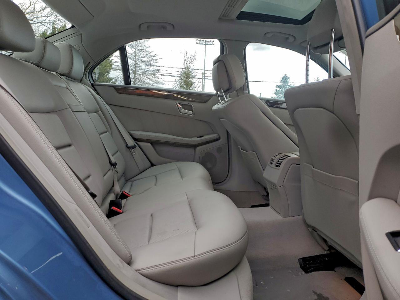 2010 MERCEDES-BENZ E-Class