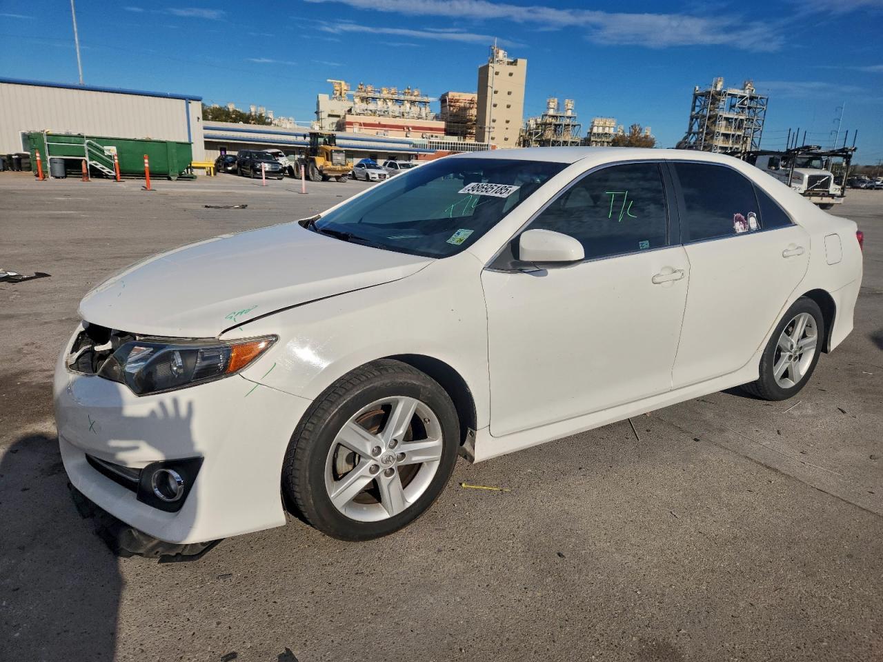 2013 TOYOTA CAMRY