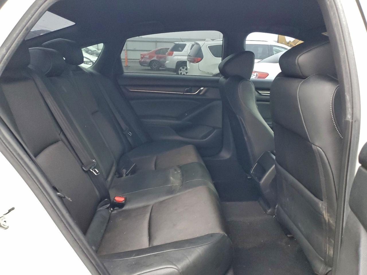 2019 HONDA ACCORD