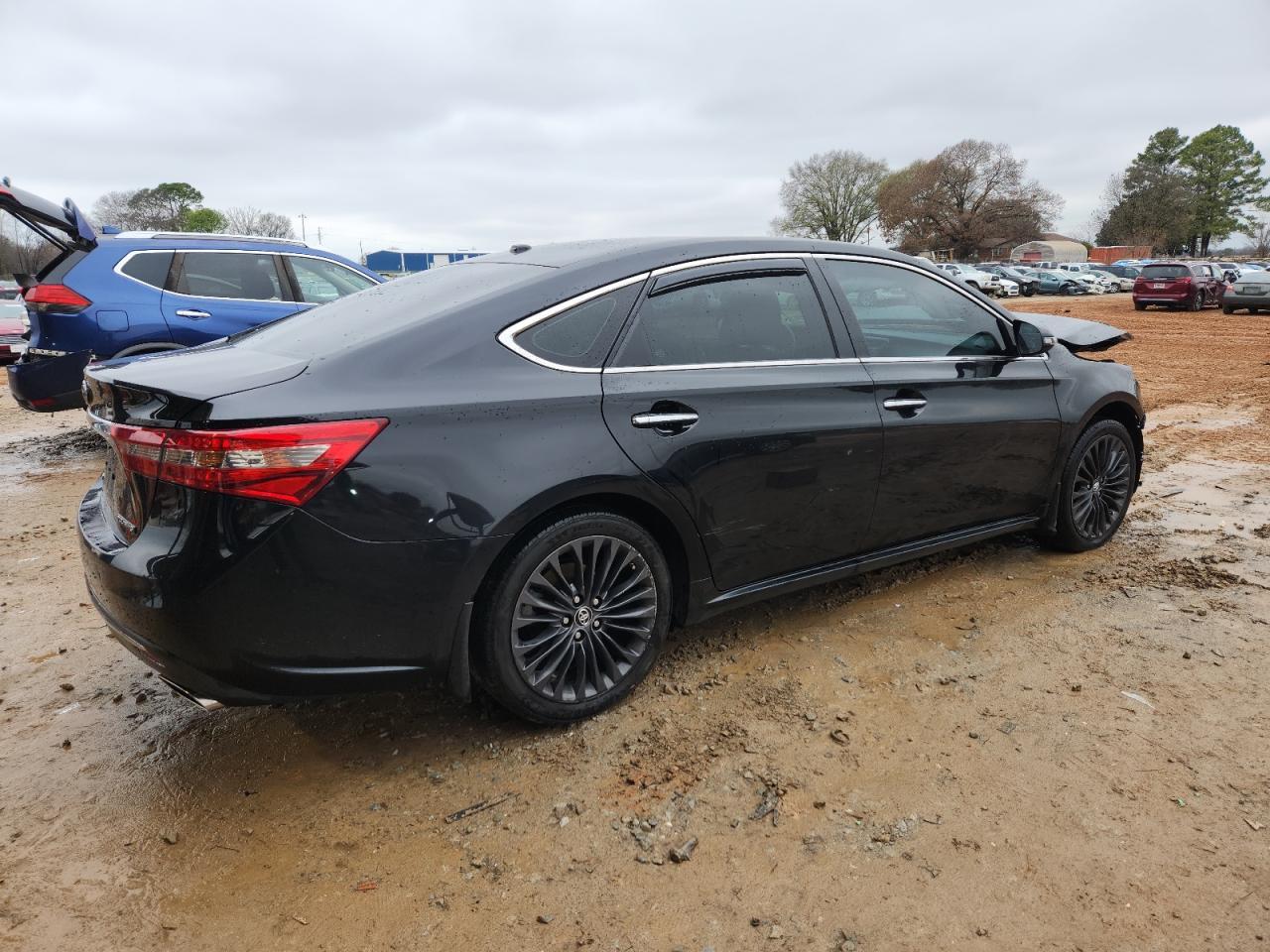 2018 TOYOTA Avalon