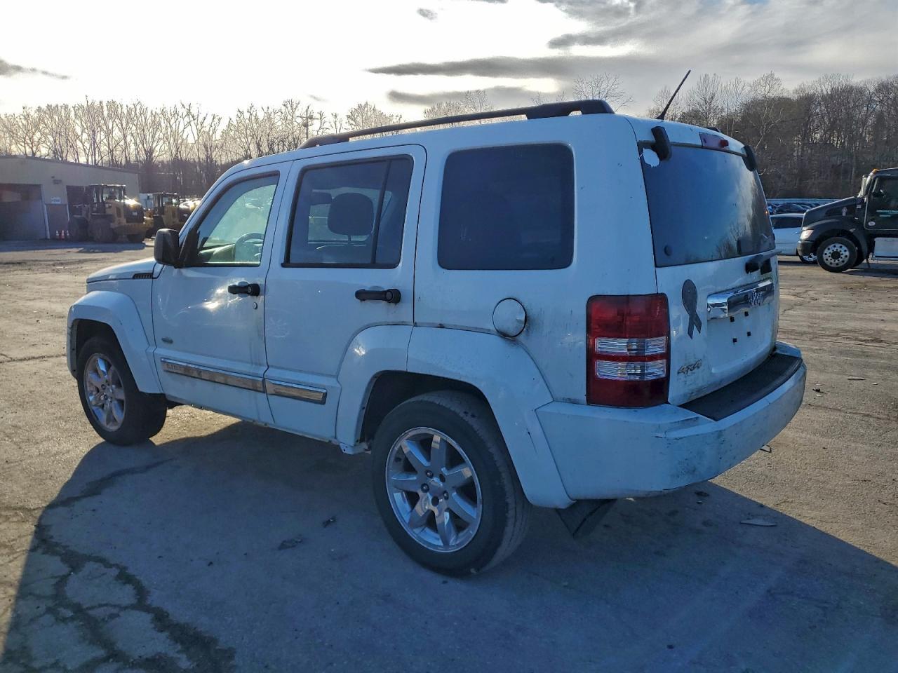 2012 JEEP Liberty