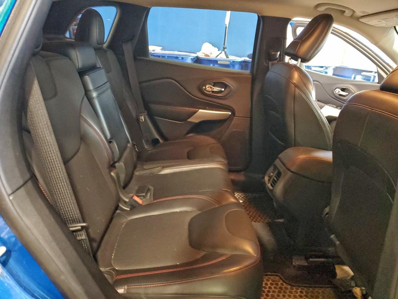 2018 JEEP CHEROKEE