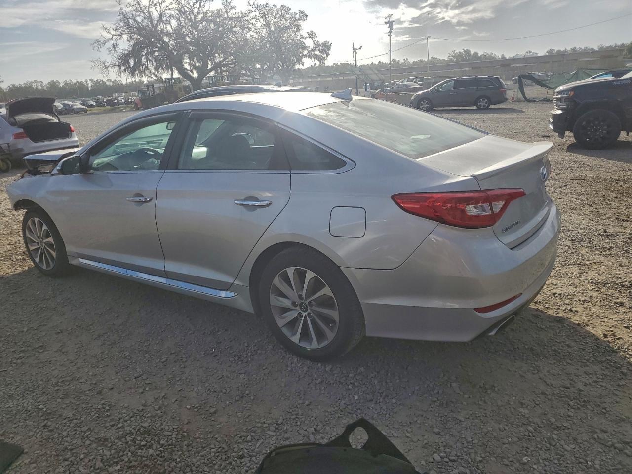 2015 HYUNDAI SONATA