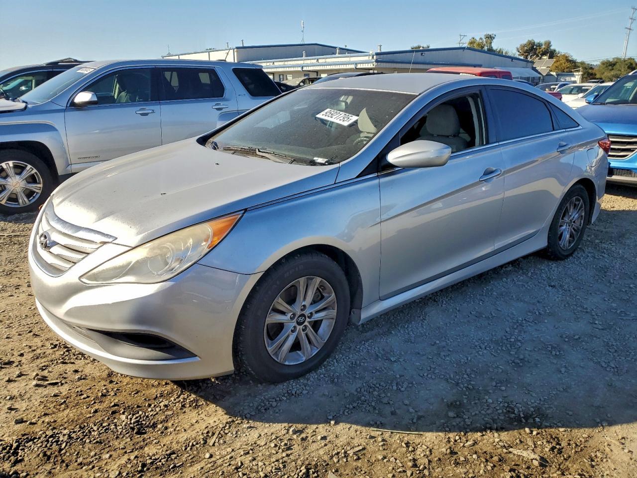 2014 HYUNDAI SONATA