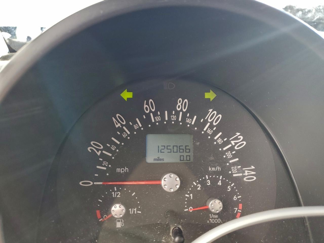 2003 VOLKSWAGEN Beetle
