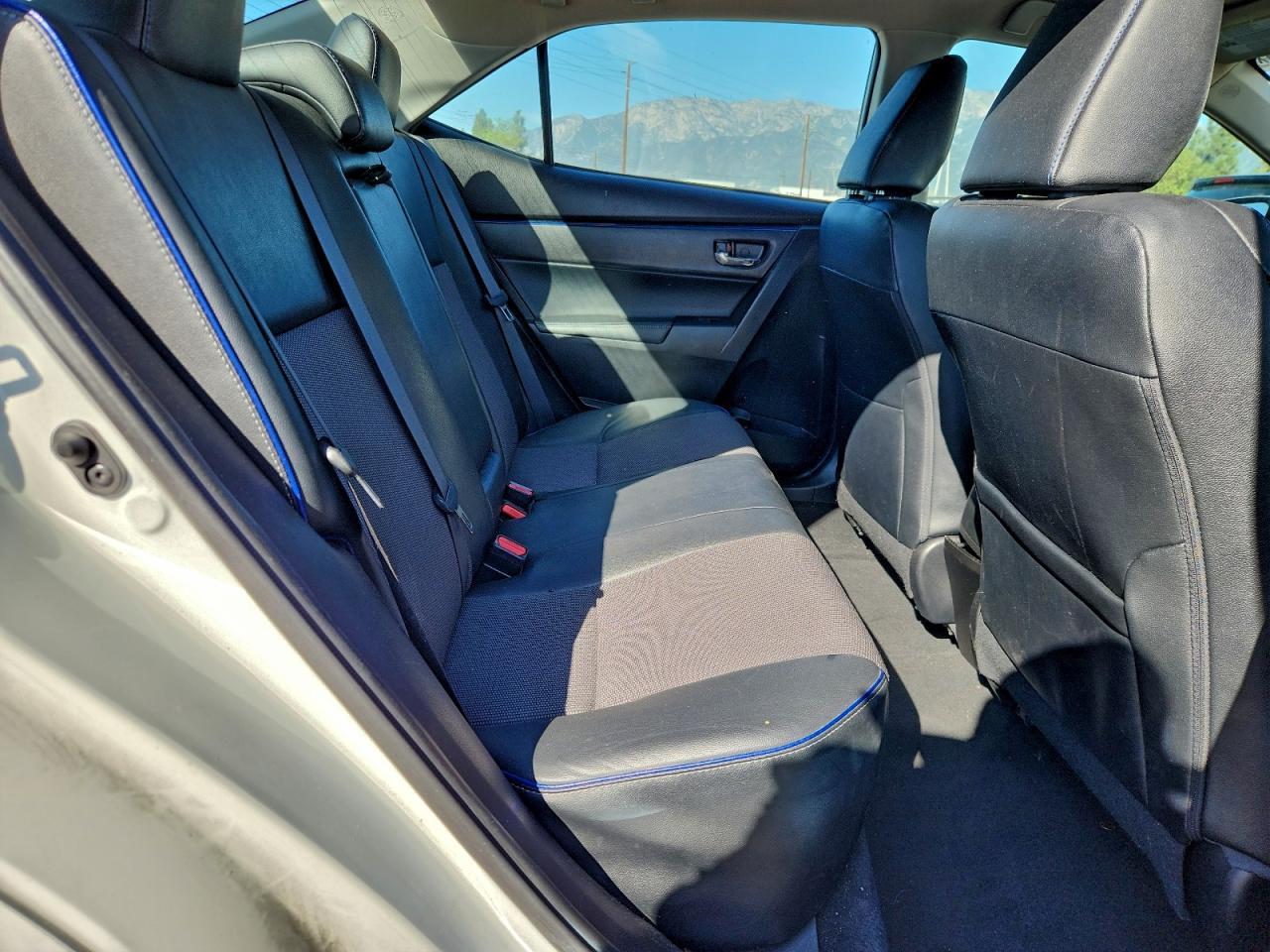 2017 TOYOTA COROLLA