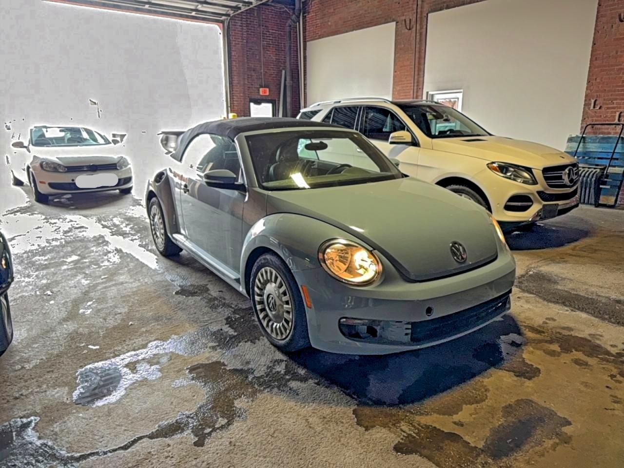 2013 VOLKSWAGEN Beetle