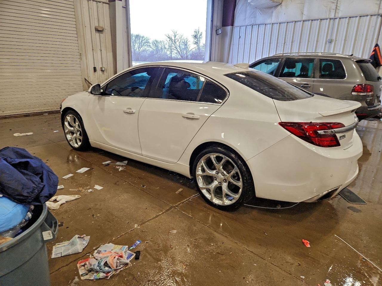 2016 BUICK Regal