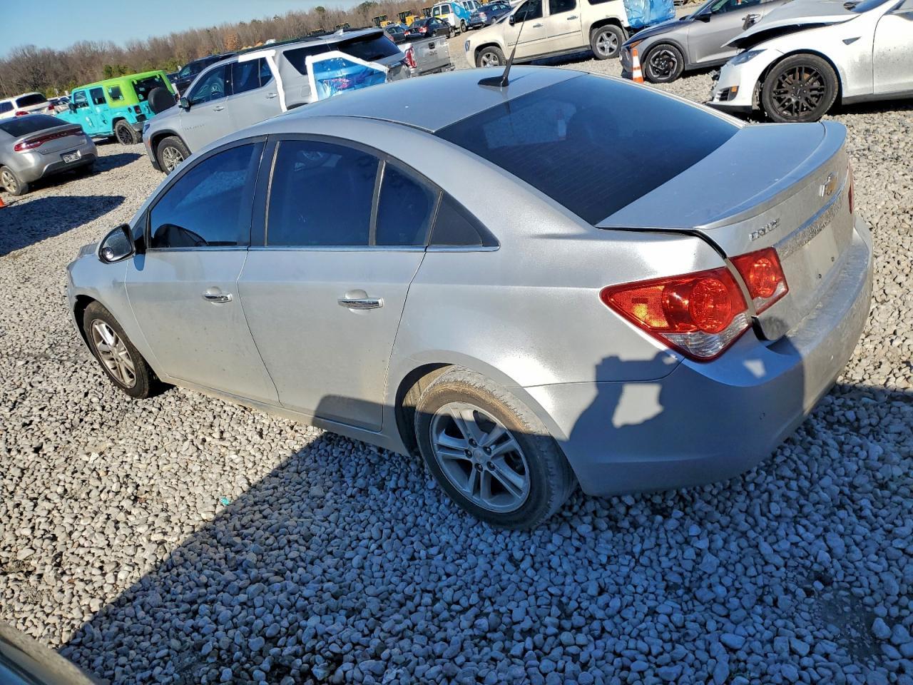 2011 CHEVROLET CRUZE