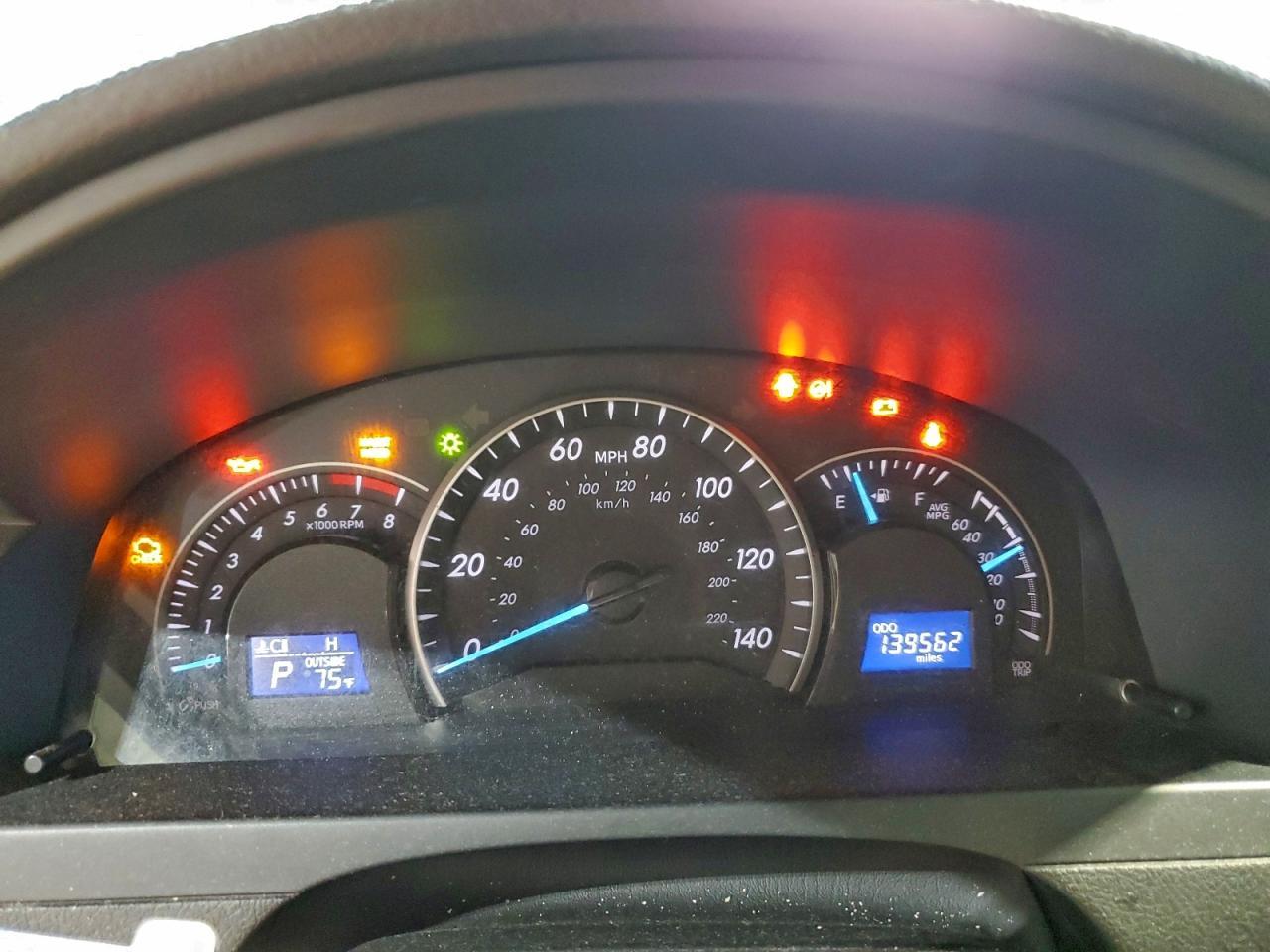 2015 TOYOTA CAMRY