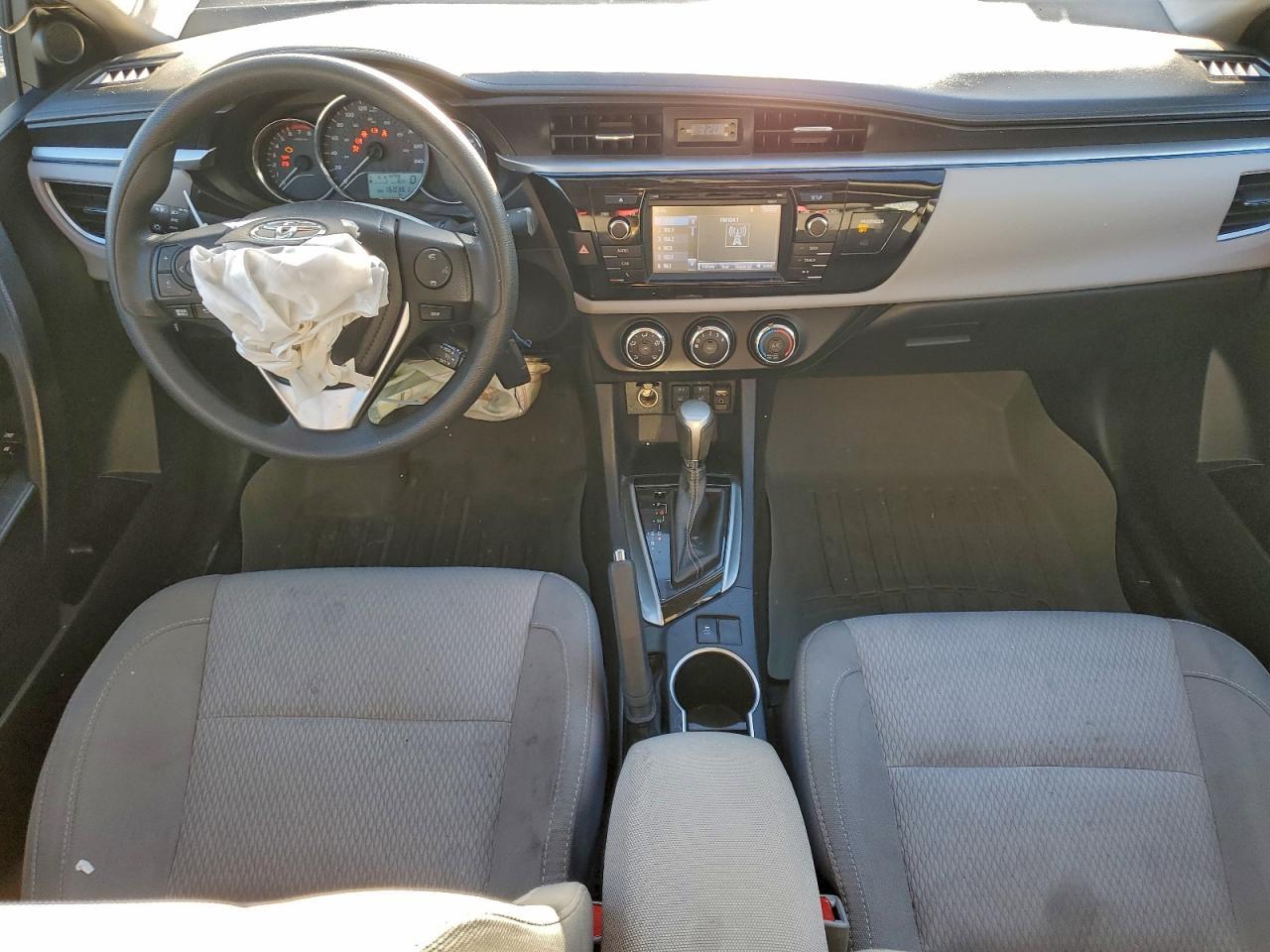 2016 TOYOTA COROLLA